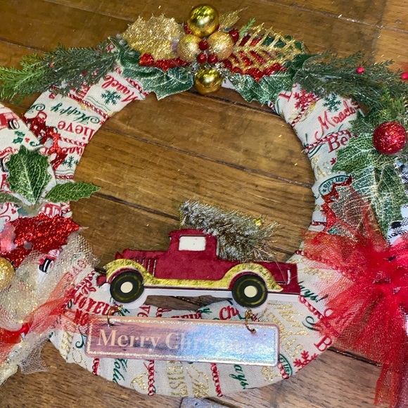 3 THREE Holiday Wreaths - Picture 6 of 7